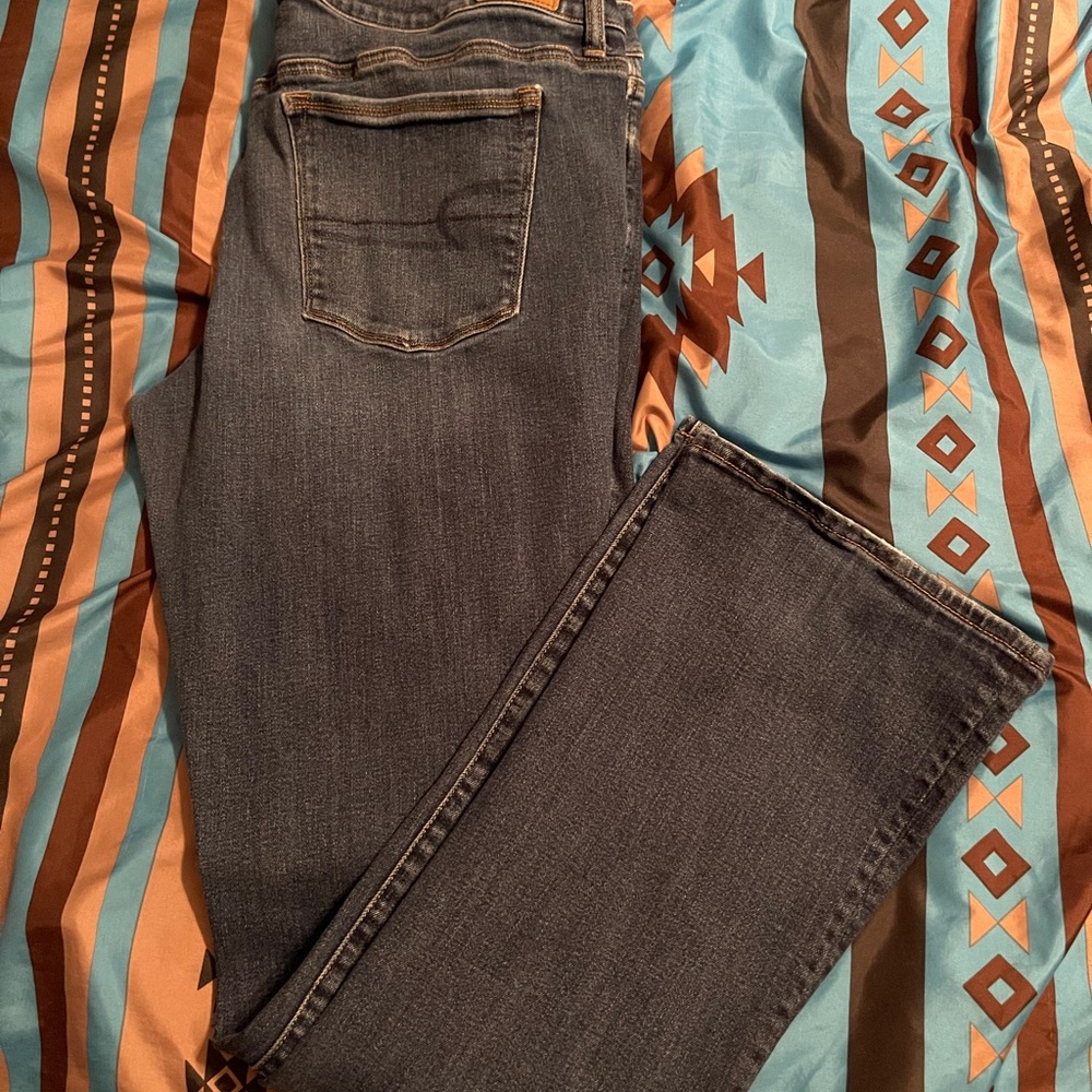 Distressed AE jeans